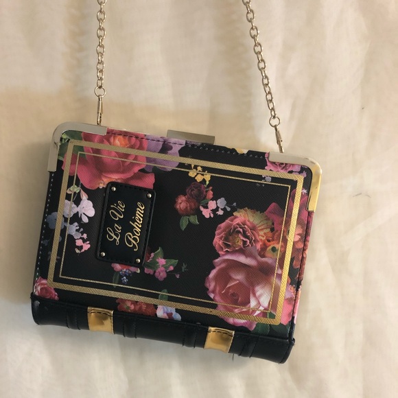 Beautiful Leather Purse - Picture 1 of 5